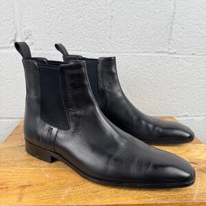 Hugo Boss Black Leather Chelsea Boots – Men’s Size 10